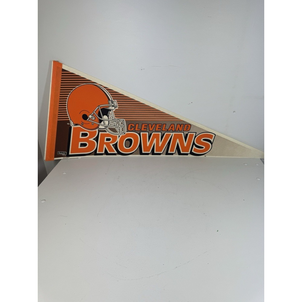 Vintage Wincraft Pennant Cleveland Browns Felt Flag 30"x 12" NFL Football‎ Sport